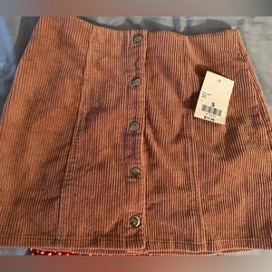 Small mauve color skirt 💗